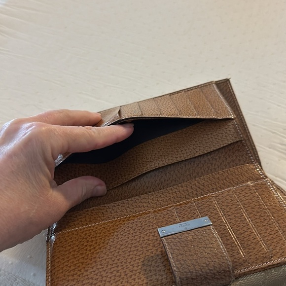 Gucci wallet many card spots & compartments - Picture 11 of 14